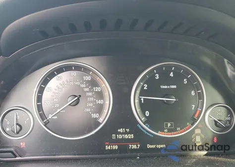 2015 BMW 528 Xi z USA, uszkodzony, nr VIN WBA5A7C58FD625571